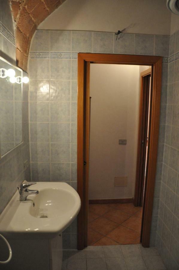 Apartmán Monolocale Con Piscina S.Martino Riparbella Exteriér fotografie